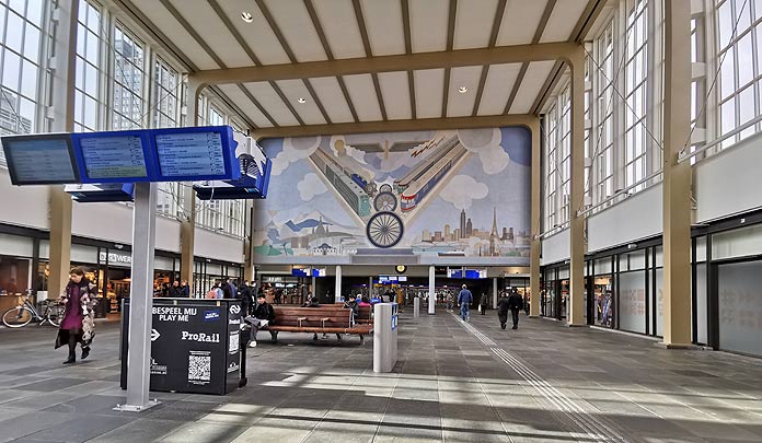 amsterdam amstel station hall