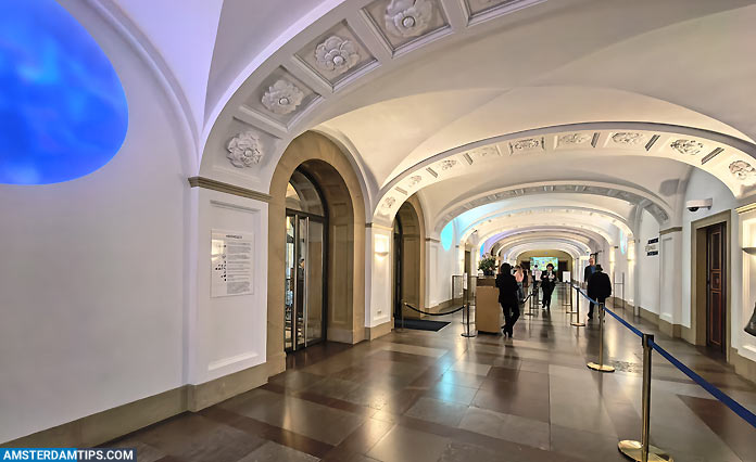 royal palace amsterdam - entrance hall