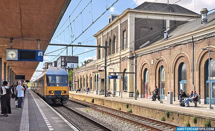 NS train at middelburg station