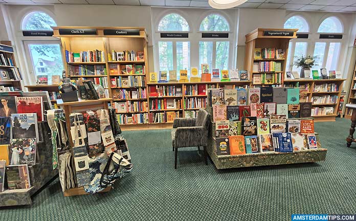 waterstones amsterdam - 2nd floor