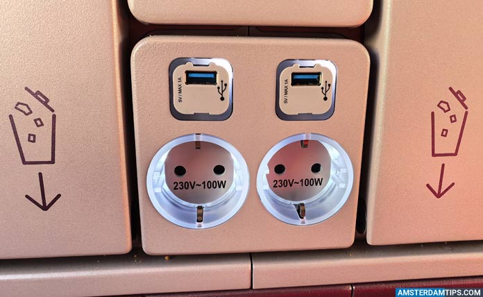eurostar (former thalys) trains - power outlets