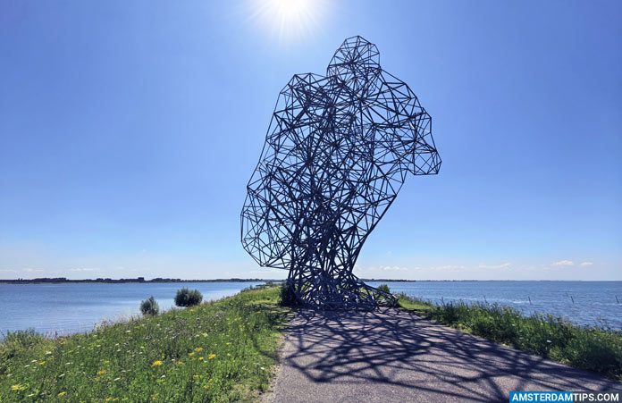 antony gormley - exposure in lelystad