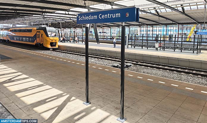 schiedam centrum train station