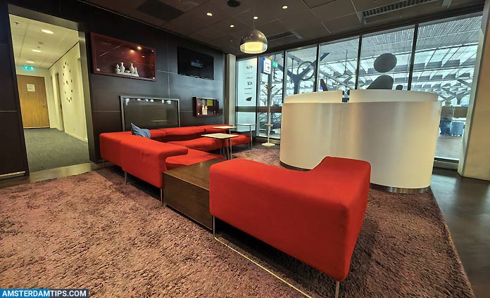 ns international lounge rotterdam - access to meeting rooms