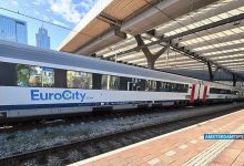 eurocity train at rotterdam